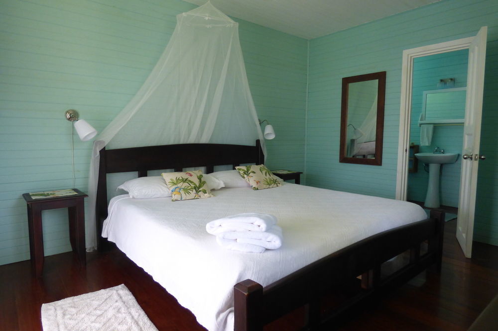 Sand Dollar Beach Bed & Breakfast Bocas del Toro Zewnętrze zdjęcie